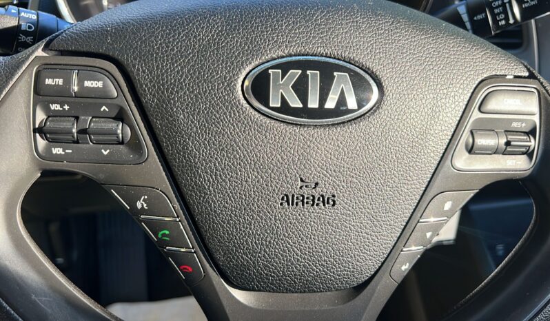 2018 Kia Forte LX full