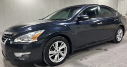 2015  Nissan Altima 2.5   SV