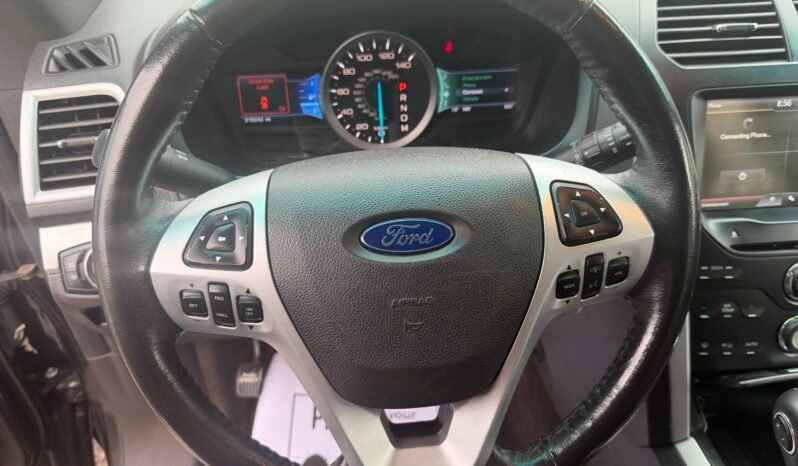 2013 Ford Explorer XLT full