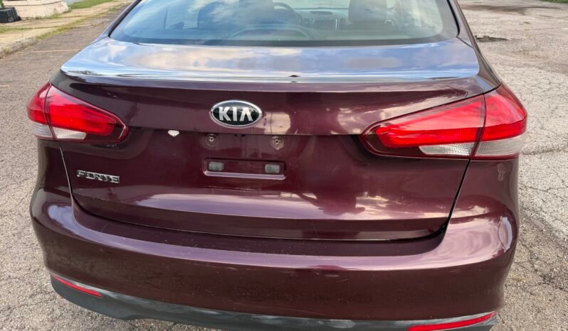 2018 Kia Forte LX full
